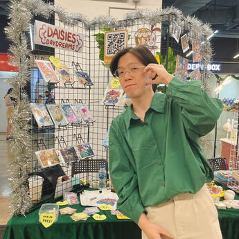 [12/23] Festive art market at Metro Mall : Christmas vibe!